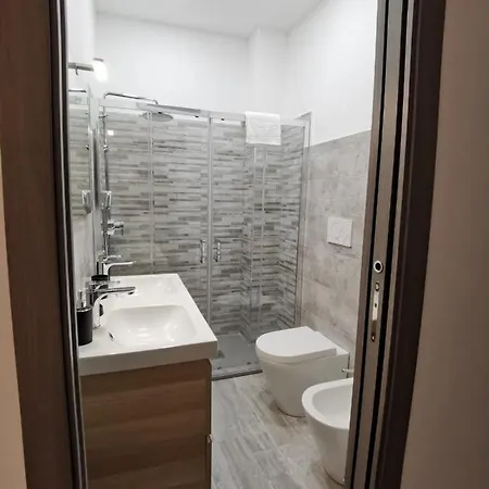 Oda ve Kahvaltı La Luce Di Ambra 3*