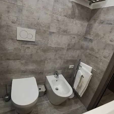 Oda ve Kahvaltı La Luce Di Ambra 3*