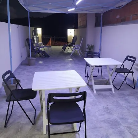 Oda ve Kahvaltı La Luce Di Ambra Pagliara